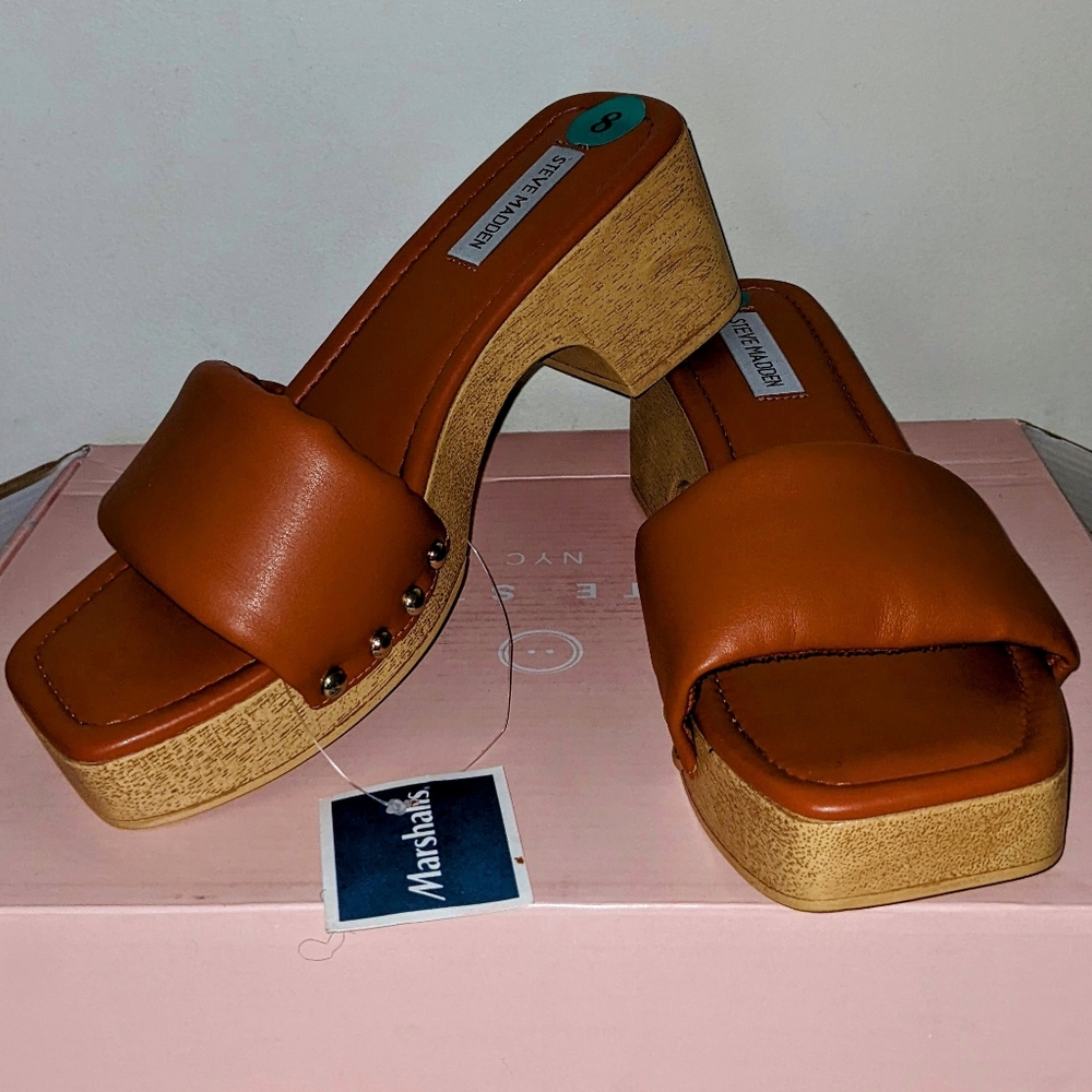 Steven Madden Belong Chunky Platform Sandal
